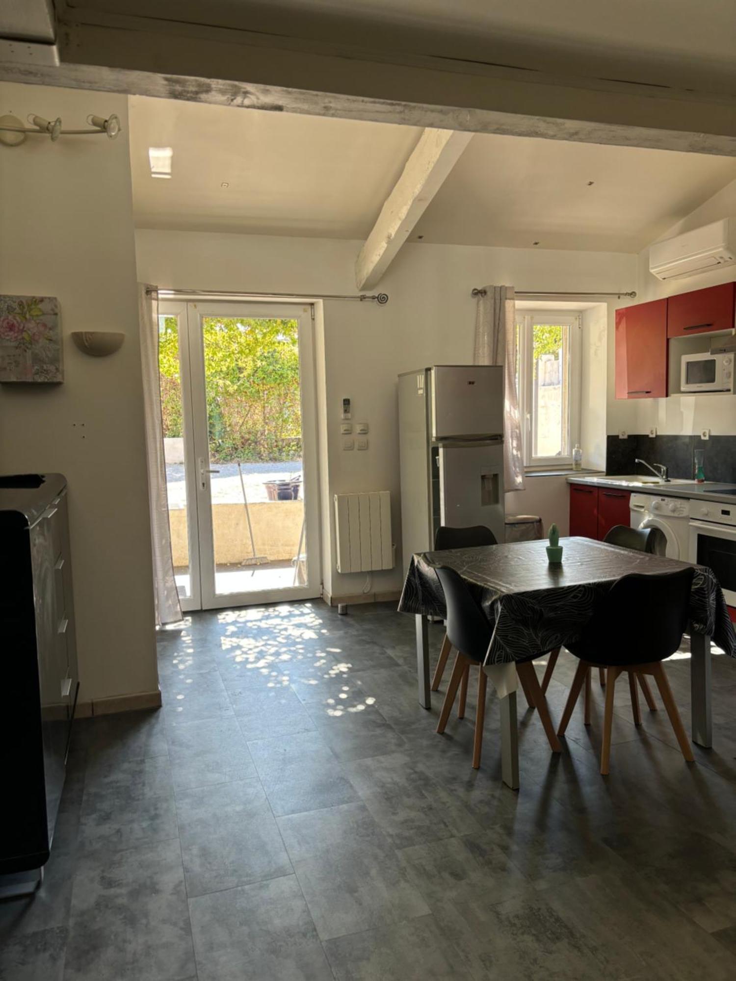 Appart. 4 Pers A 6 Kms De Cassis Avec Acces Piscine Roquefort-la-Bédoule Esterno foto