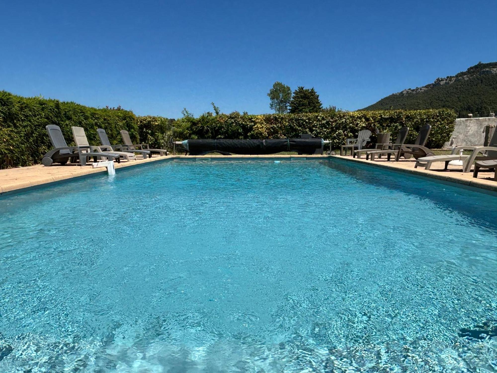 Appart. 4 Pers A 6 Kms De Cassis Avec Acces Piscine Roquefort-la-Bédoule Esterno foto