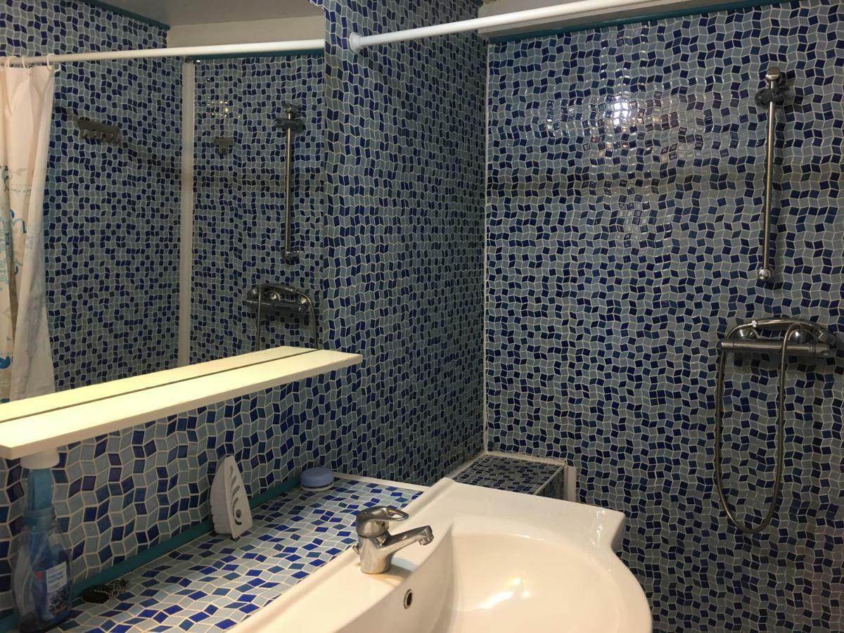 Appart. 4 Pers A 6 Kms De Cassis Avec Acces Piscine Roquefort-la-Bédoule Esterno foto